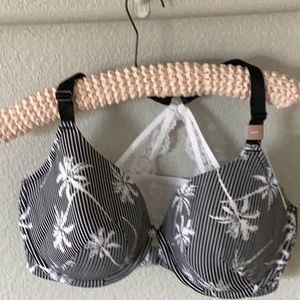 NWT Cacique Bra 42DD